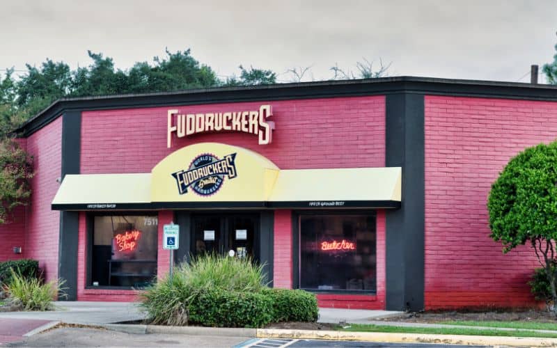 Restaurants Where Kids Eat Free or Cheap_Fuddruckers