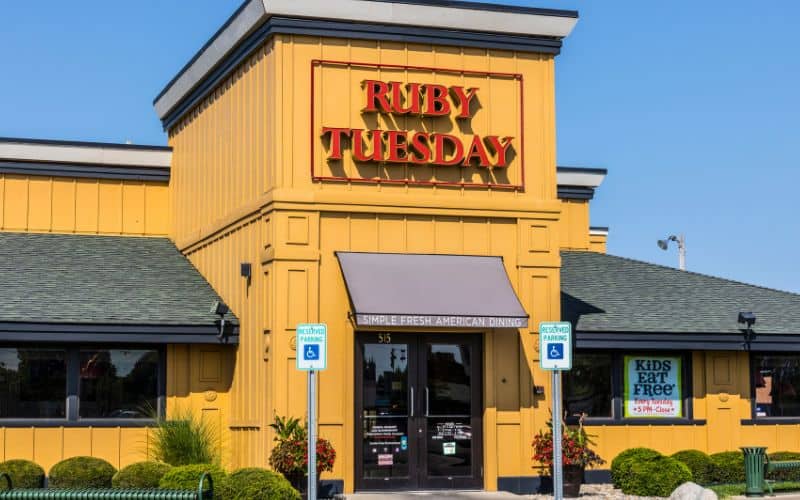 Restaurants Where Kids Eat Free or Cheap_Ruby Tuesday