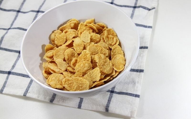 Photo of a white bowl with cereals 