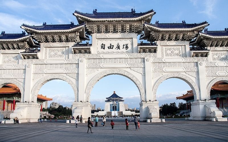 chiang kai shek memorial hall taipei taiwan