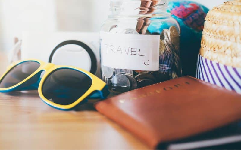 An idea to save for travel_Ways to Live a Rich Life on a Tiny Budget